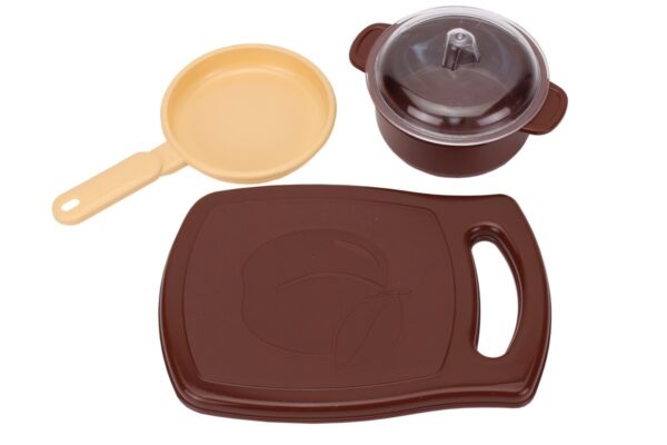 Virtuvė su garsais ir priedais Virtuvė su garsais ir priedais