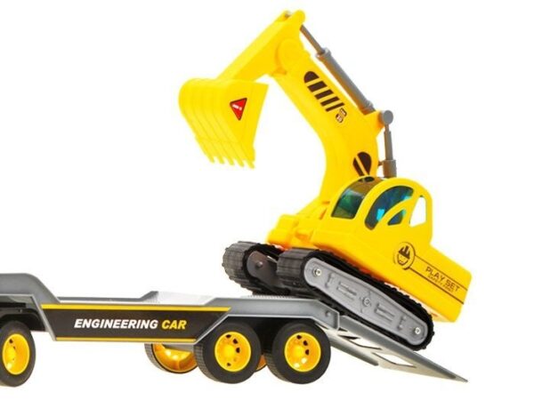 Tralas su ekskavatoriumi Tralas su ekskavatoriumi