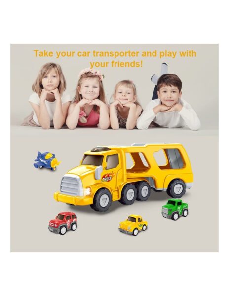 Vilkikas su mašinėlėmis ir lėktuvu Vilkikas su mašinėlėmis ir lėktuvu