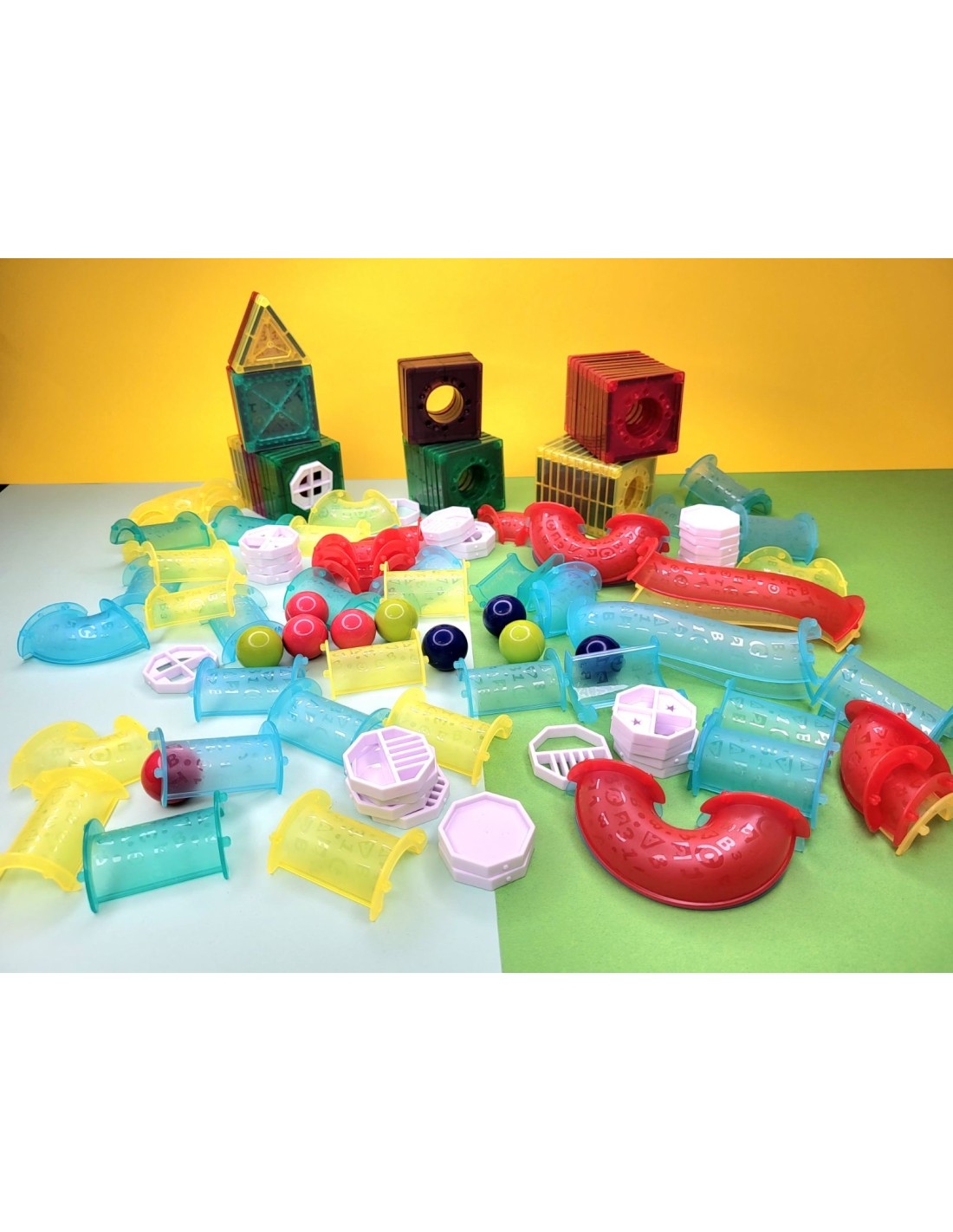 Magnetinis konstruktorius, 148 detalės, kamuoliuko ridenimas Magnetinis konstruktorius, 148 detalės, kamuoliuko ridenimas