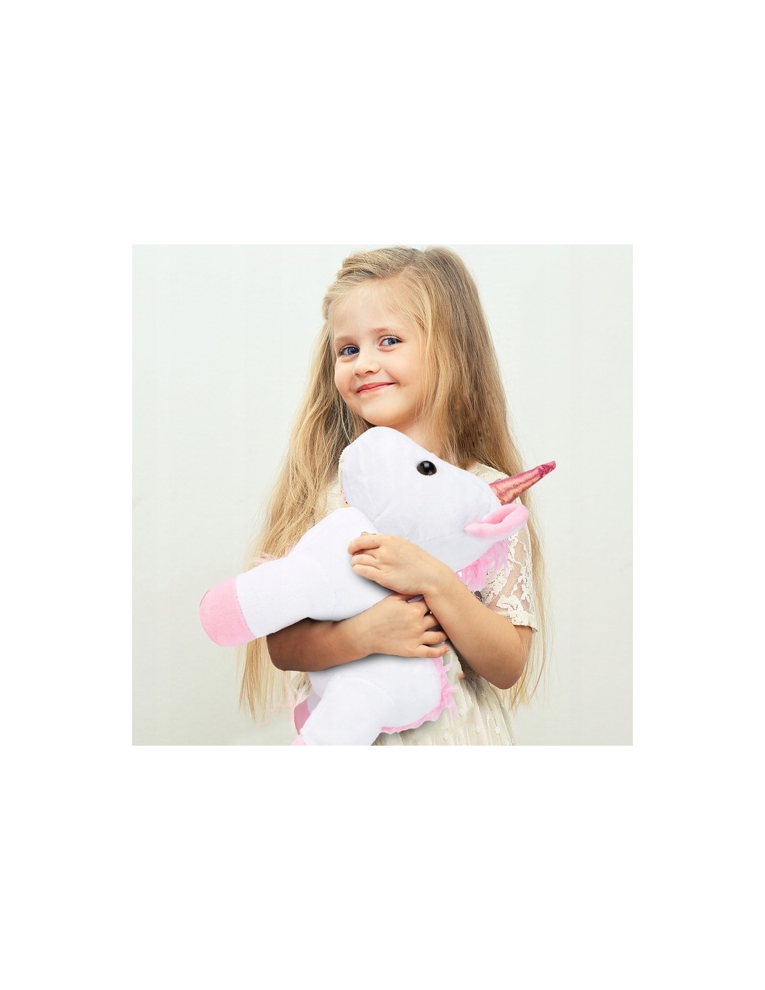 Švelnus pliušinis vienaragis su tašyte Švelnus pliušinis vienaragis su tašyte