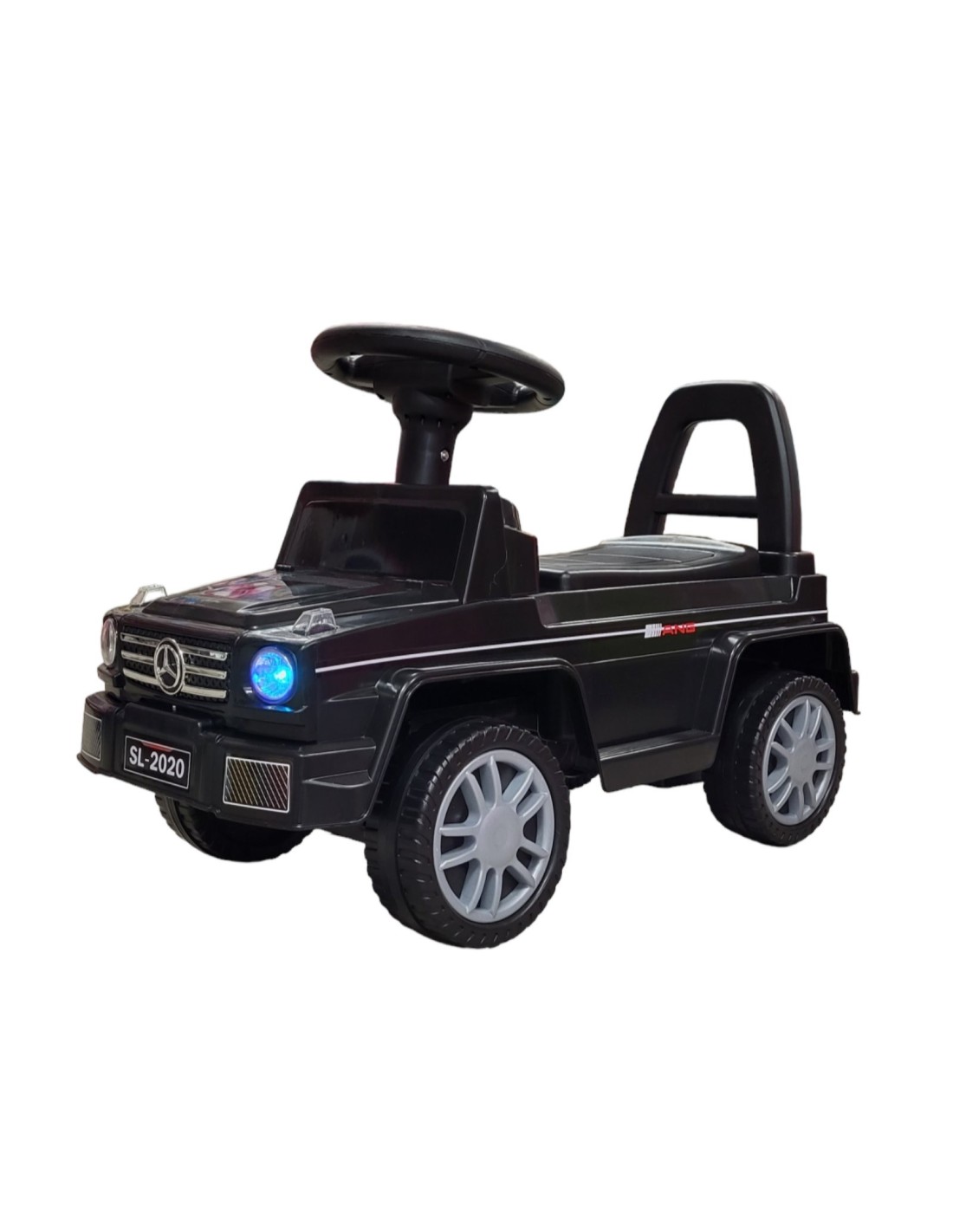 Paspiriama mašina vaikui su garso ir šviesos efektais, juoda spalva Paspiriama mašina vaikui su garso ir šviesos efektais, juoda spalva