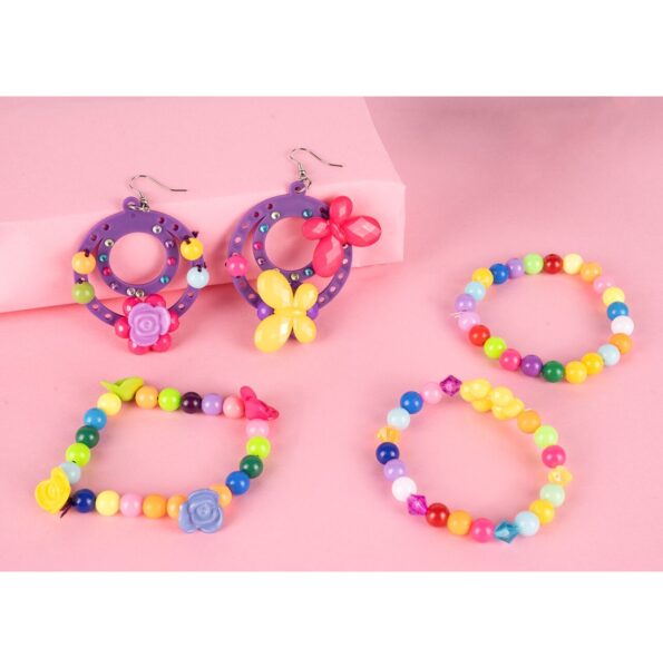 karoliukai-siulai-3 karoliukai-siulai-3