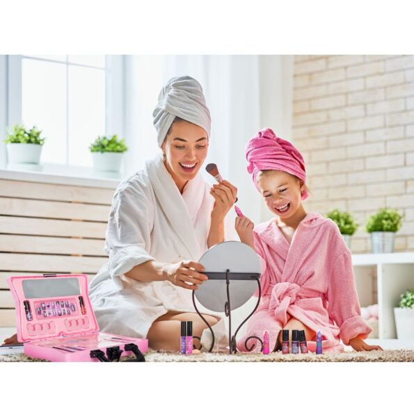 kosmetika-lagaminas-1 kosmetika-lagaminas-1