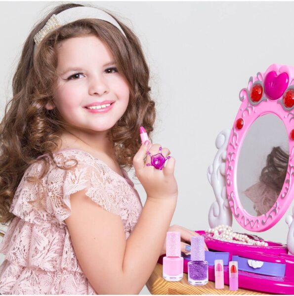 kosmetika-vaikiska-2 (1) kosmetika-vaikiska-2 (1)