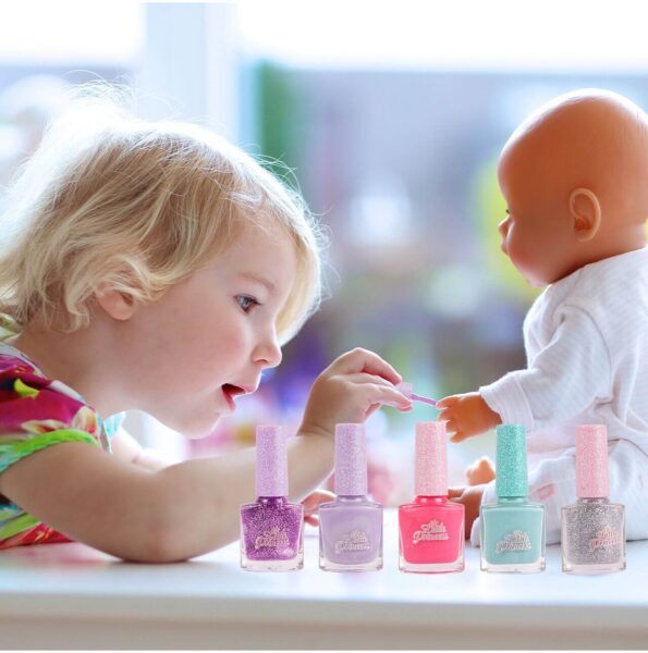 lako-rinkinys-8 (1) lako-rinkinys-8 (1)