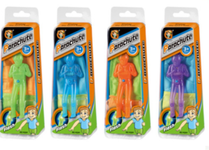 Žaislinis parašiutininkas sklandantis ore