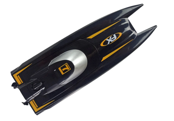 Nuotoliniu-būdu-valdomas-kateris-2 Nuotoliniu-būdu-valdomas-kateris-2