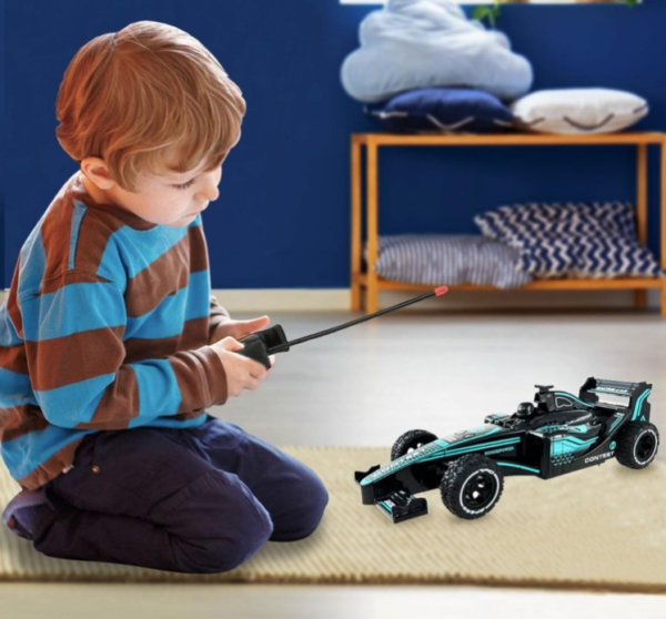 RClenktyninė-mašina-su-pultu-5 RClenktyninė-mašina-su-pultu-5