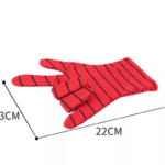 Žmogaus-voro-pirštinė-su-lipniomis-kulkomis-3 Žmogaus-voro-pirštinė-su-lipniomis-kulkomis-3