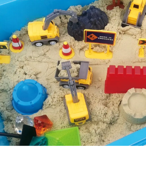 kinetinis-smėlis-su-kilimėliu3-Photoroom kinetinis-smėlis-su-kilimėliu3-Photoroom