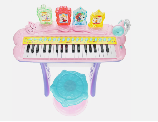 vaikiskas-pianinas-su-kedute-4 vaikiskas-pianinas-su-kedute-4