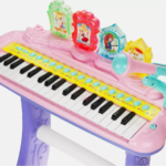 vaikiskas-pianinas-su-kedute-5 vaikiskas-pianinas-su-kedute-5