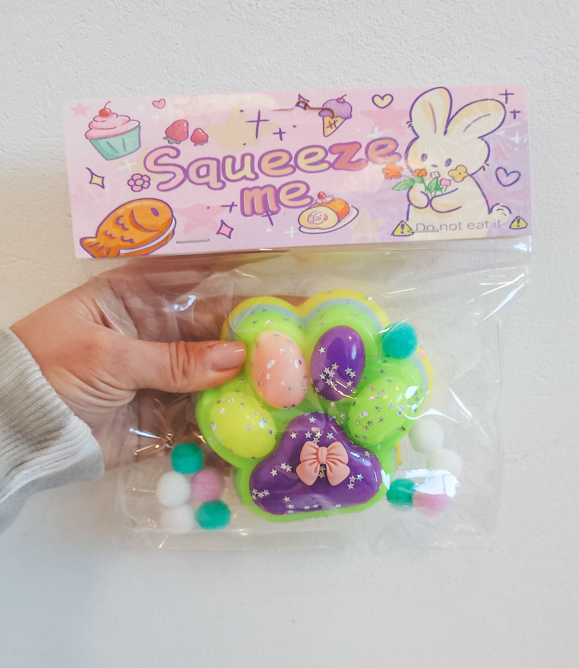 Letenėlė-antistresinis-žaislas-squishy-didelis-2 Letenėlė-antistresinis-žaislas-squishy-didelis-2