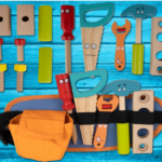 Vaikiskas-irankiu-dirzas-medinis6 Vaikiskas-irankiu-dirzas-medinis6