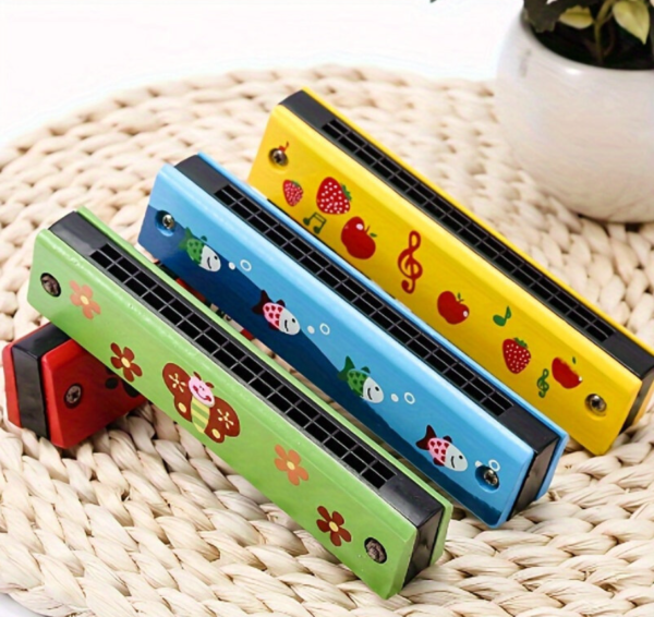 Medinė-lūpinė-armonikėlė-vaikams-2 Medinė-lūpinė-armonikėlė-vaikams-2