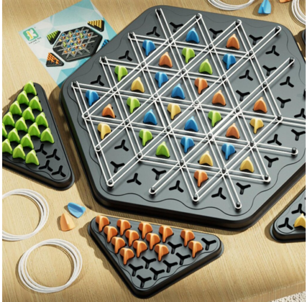 Strateginis-virvučių-geometrijos-stalo-žaidimas-Chain-Game-4 Strateginis-virvučių-geometrijos-stalo-žaidimas-Chain-Game-4