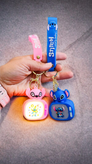 Šviečiantis raktų pakabukas Stitch