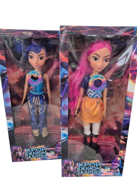 kpop-lėlė-grojanti-2-Photoroom kpop-lėlė-grojanti-2-Photoroom