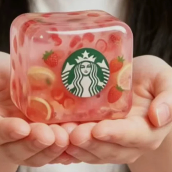 needoh-tipo-squishy-kubas-strawberry-1